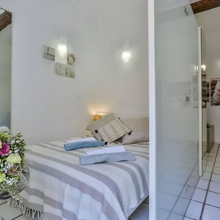 Apartman Mari 117 - Center *
